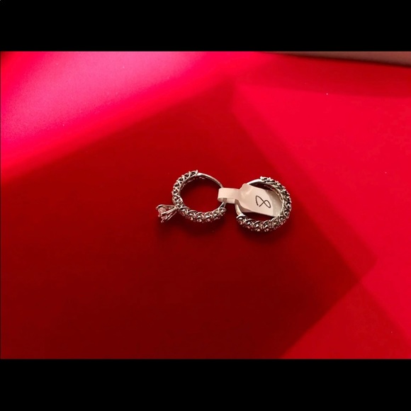 Silver Round Cut Rhinestone Wedding Rings Set - Picture 4 of 11